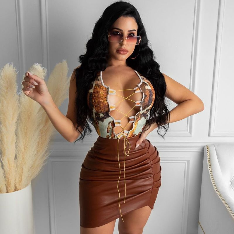 Women Fashion Slim Wrinkle Solid Color Irregular Pu Leather Skirt