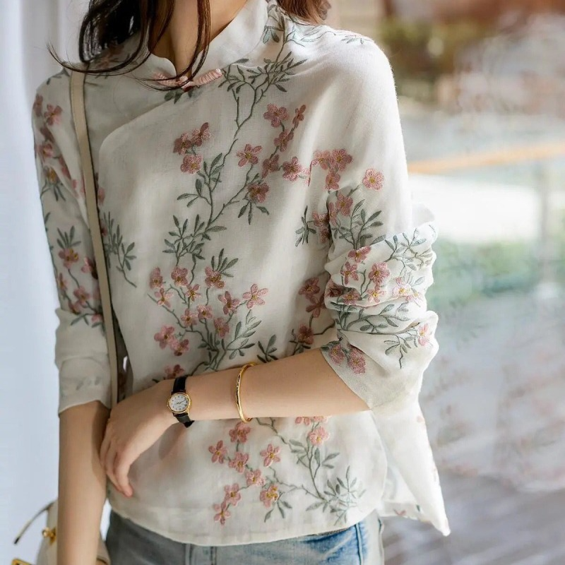 Fashion Vintage Women Cheongsam Pattern Long Sleeve Floral Embroidery Buttoned Blouse