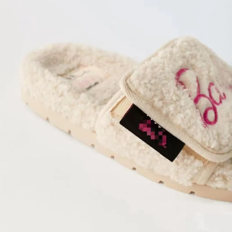 Women Fashion Cute Pink Letter Thick-Soled Lamb Wool Slippers