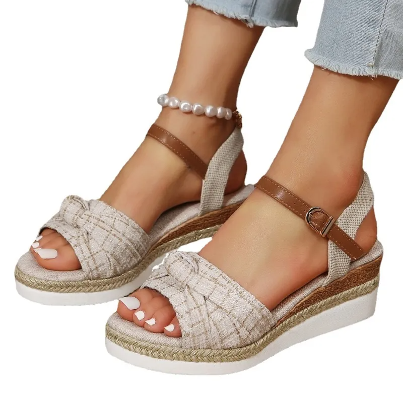 Women Fashion Simple Plus Size Plaid Knot Buckle Thick-Soled Sandals