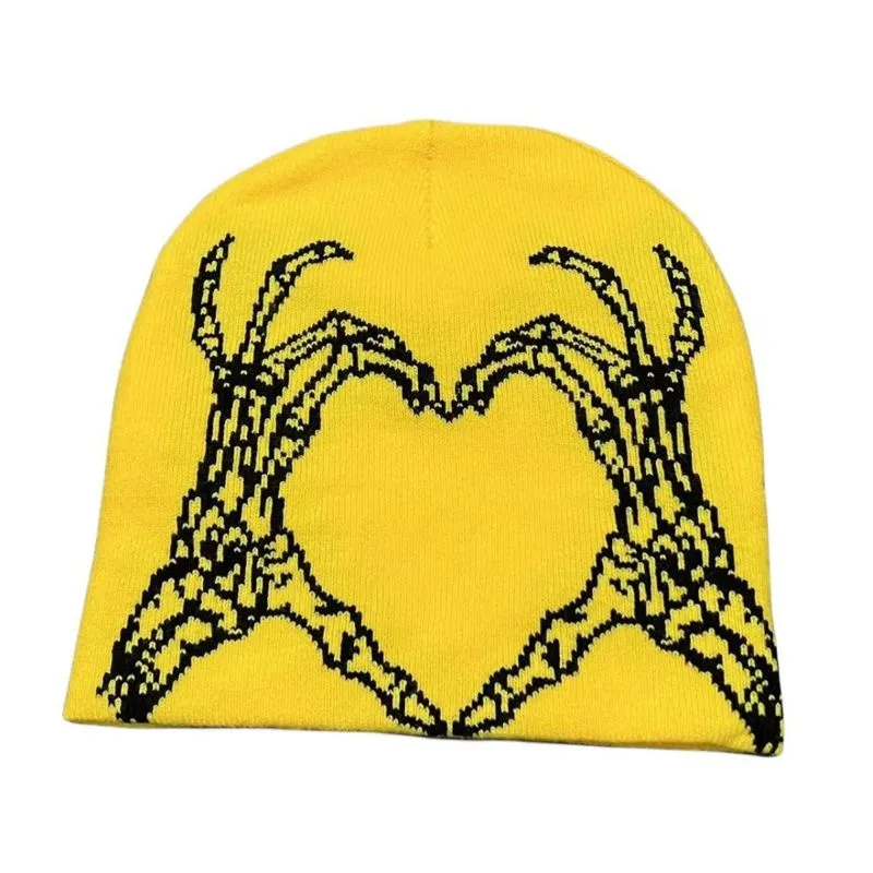 Fashion Heart-Shaped Knitted Dark Jacquard Wool Hat For Lovers