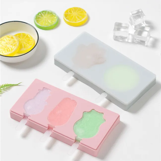 |(Buy 1 Get 1) Homemade Ice Cream Stick Ice Silicone Mold