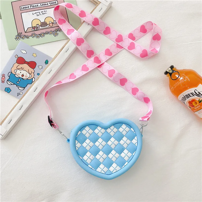 Kids Girls Fashion Sweet Candy Color Heart Shaped Silicone Mini Crossbody Bag