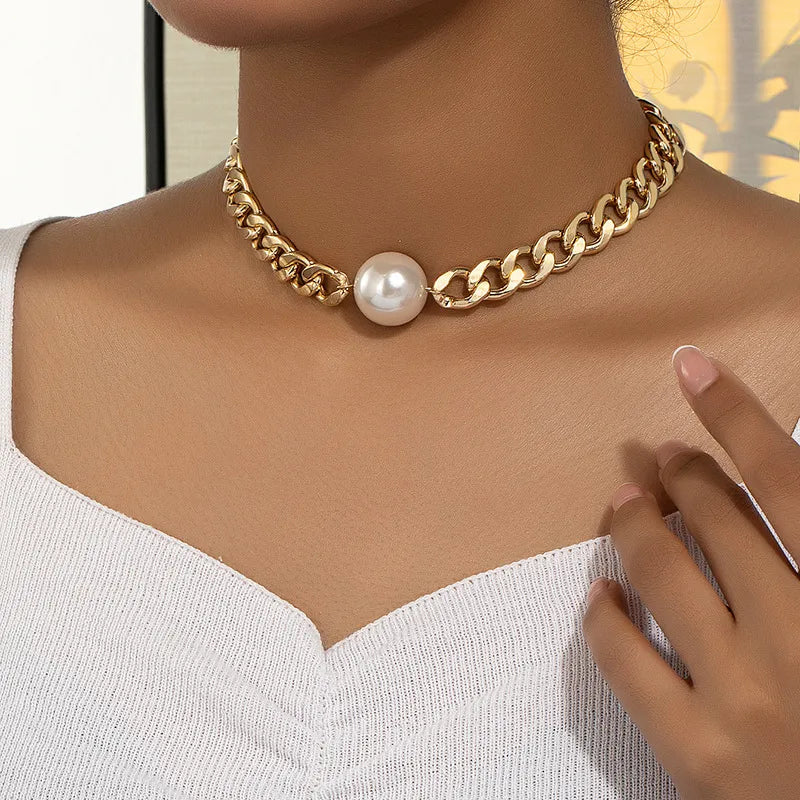 Simple Personality Imitation Pearl Clavicle Chain Necklace