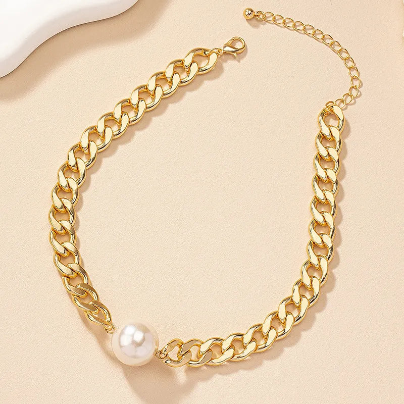 Simple Personality Imitation Pearl Clavicle Chain Necklace