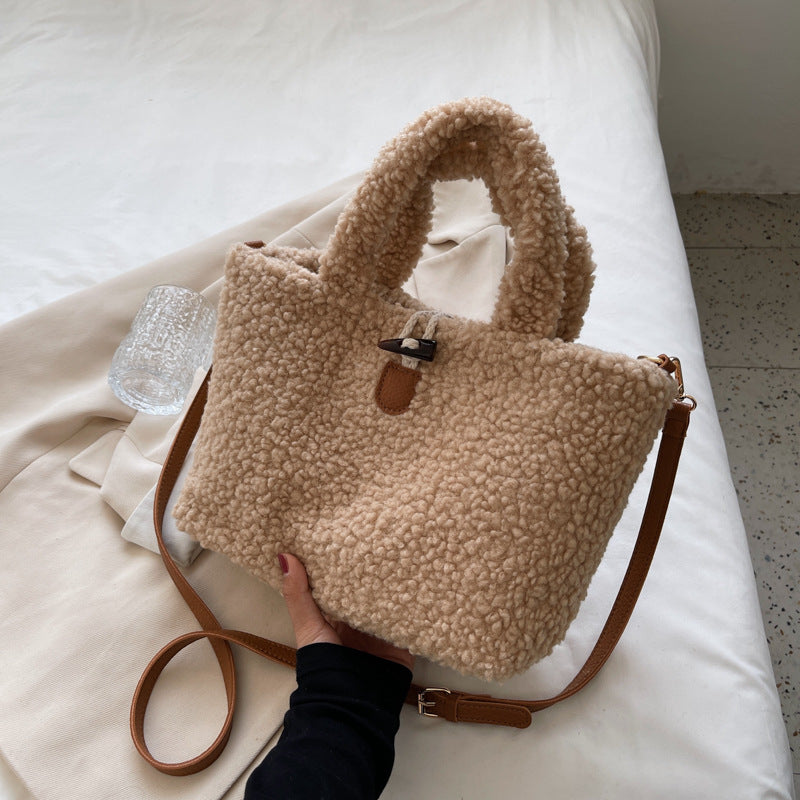 Lamb Velvet Horn Buckle SmallTrend Small Square Bag