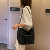 PU Simple Casual Chain One Shoulder Rivet Backpack
