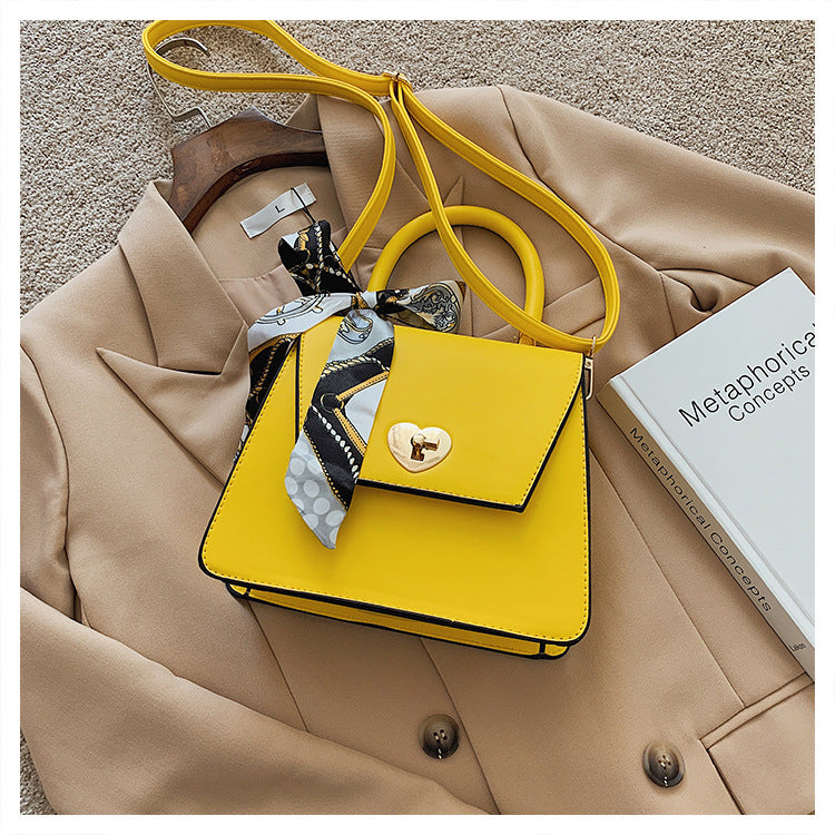 Diagonal trend fashion net celebrity same fashion PU shoulder handbag