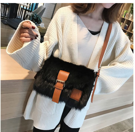Large one - shoulder wool bag