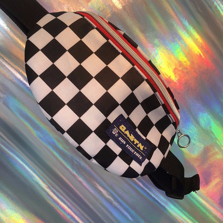 Checkerboard ins super fire Harajuku retro street beat men and women couple pockets chest bag