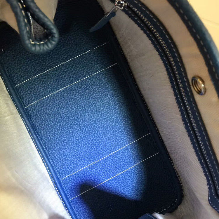 Ladies lychee pattern leather bag