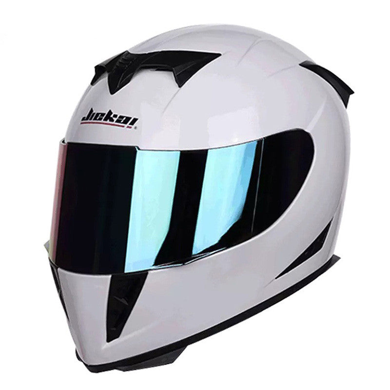 Full-face helmets for men and women