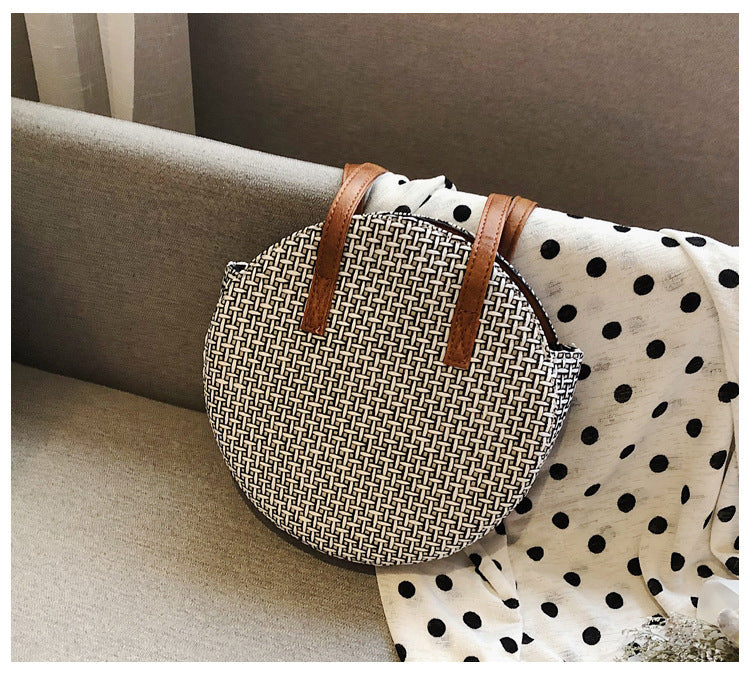 Straw handbag