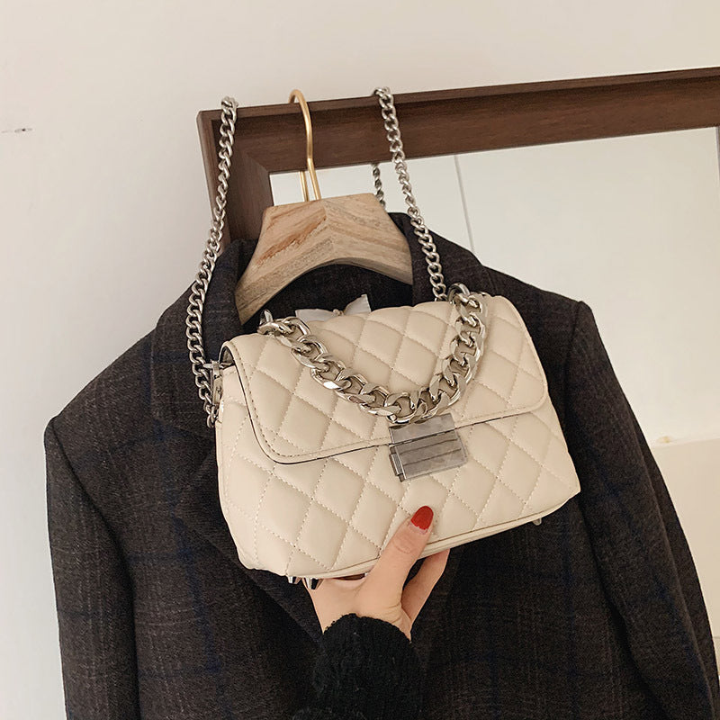 Fashion Casual Messenger Chain Portable Small Square Bag