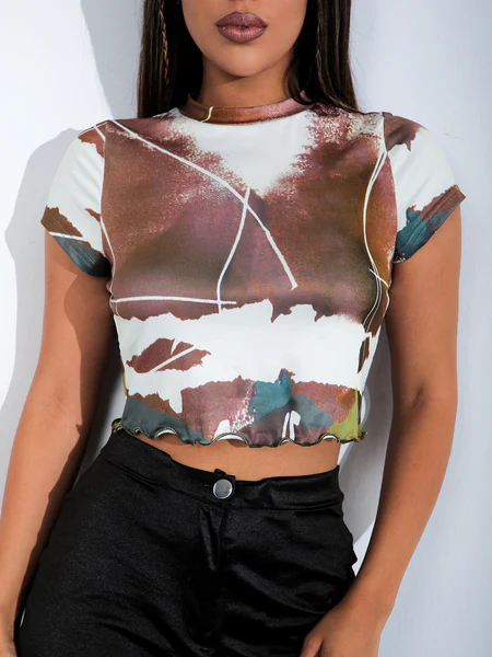 Graphic Print Lettuce Trim Crop Tee