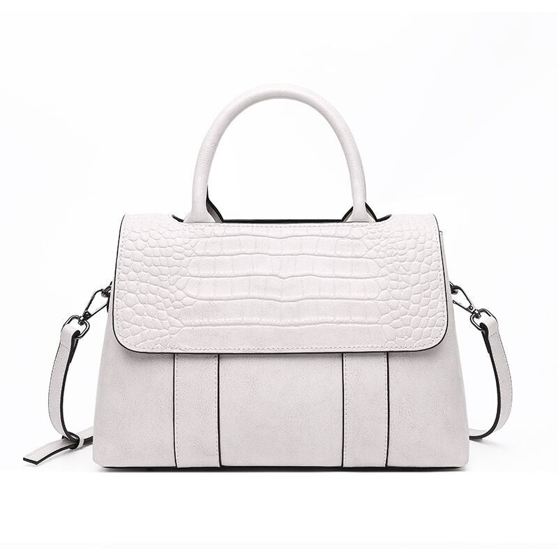 The New Spring And Summer Popular All-Match European And American Large-Capacity Leather Messenger Pure Leather Handbag Wholesale