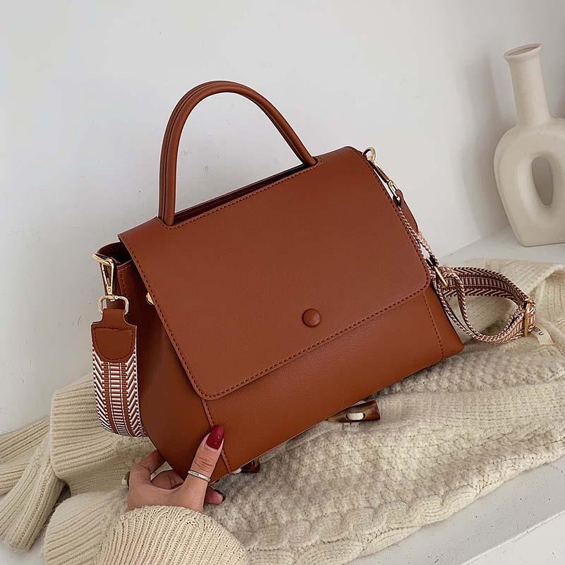 All-Match Western-Style Messenger Bag Western-Style Fashion Shoulder Bag