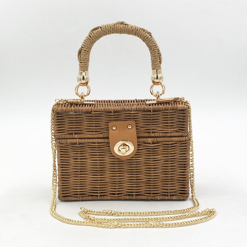 Xiaoxiangfeng spot messenger straw bag