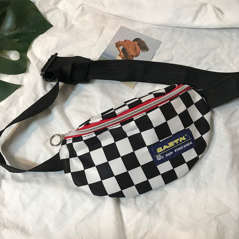 Checkerboard ins super fire Harajuku retro street beat men and women couple pockets chest bag