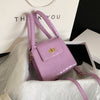 Fashionable crossbody bag