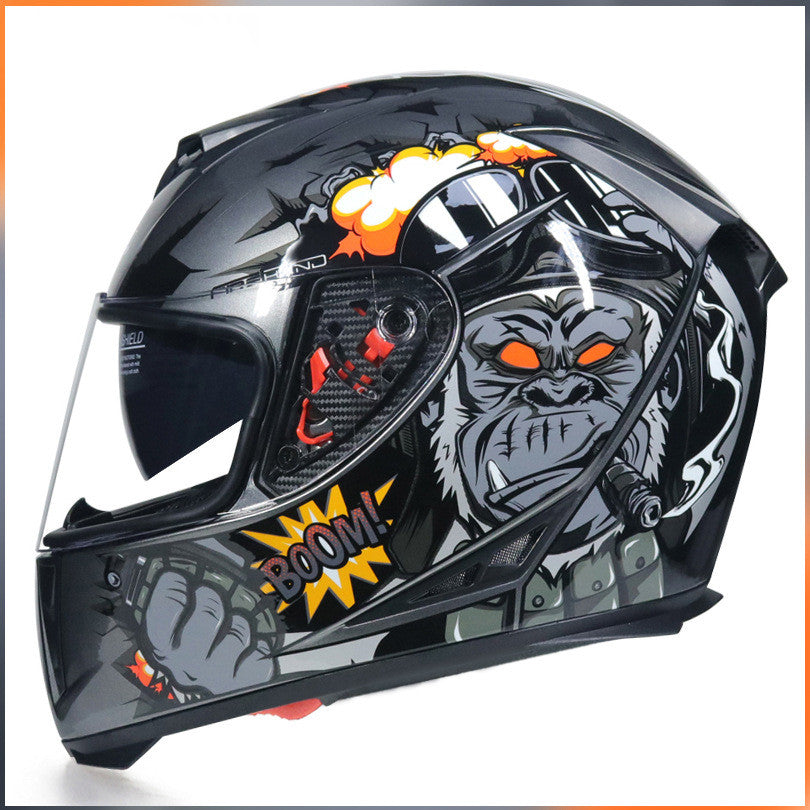 Full-face helmets for men and women