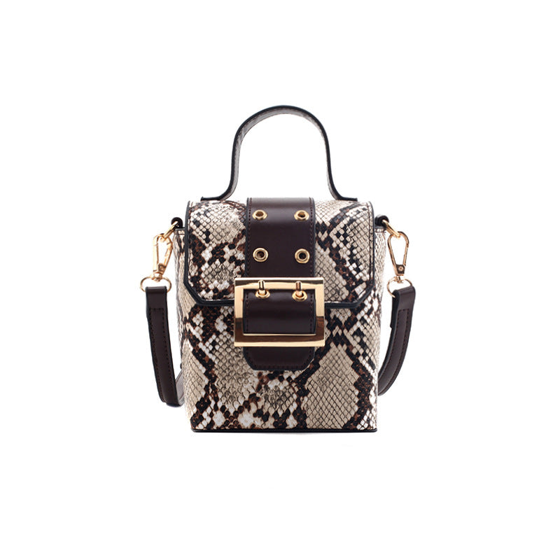 Fashion snake pattern hand bag