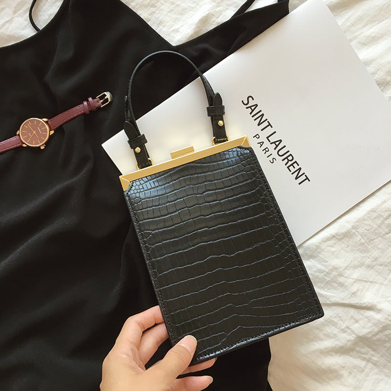 Simple Mini Clip Bag