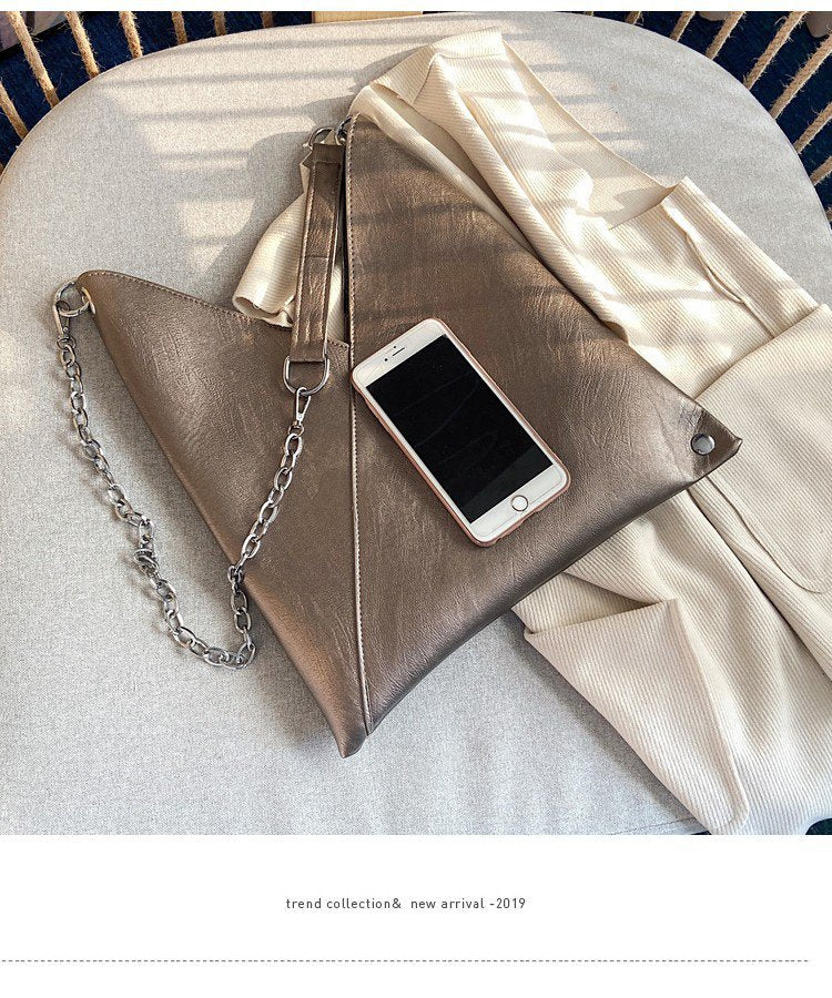 Trendy chain shoulder bag