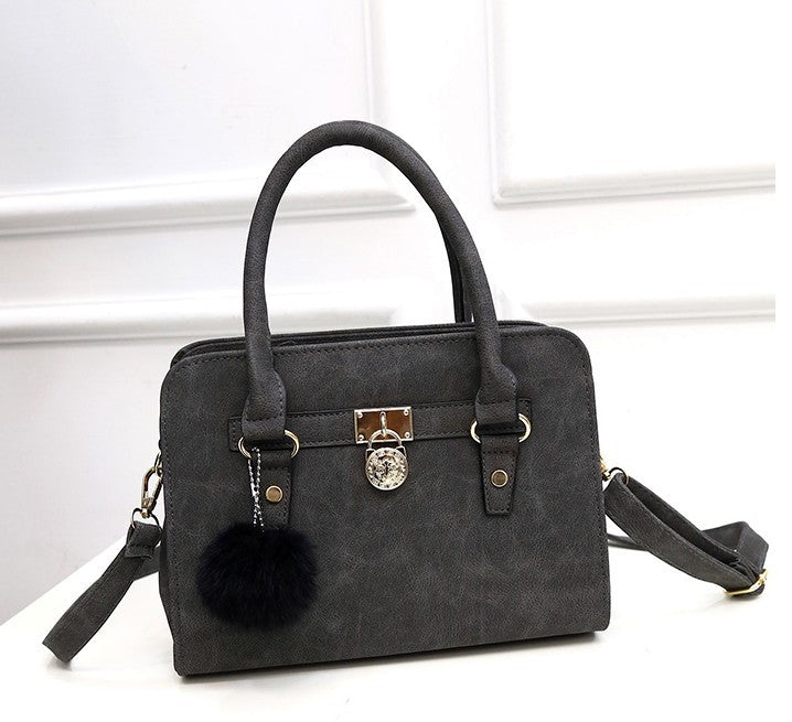 Factory wholesale new Korean tide fashion satchel handbags handbags retro matte shell single shoulder bag