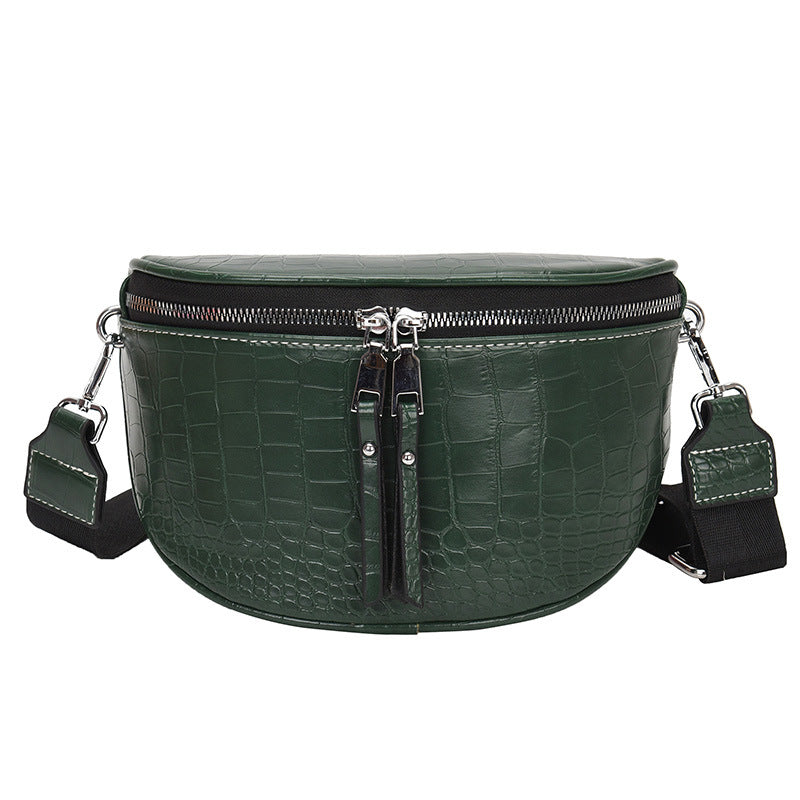 Rivet Soft Leather Fashion Saddle Bag Crossbody Belt