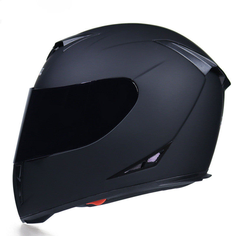 Full-face helmets for men and women