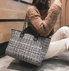 Plaid cloth handbag Fashion big bag Spring and summer new chain shoulder bag tide small fragrance handbag