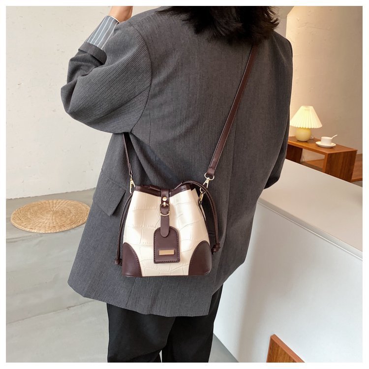 One-shoulder Messenger Bag Stone Pattern Leisure Bucket Bag Withdrawable Handbag