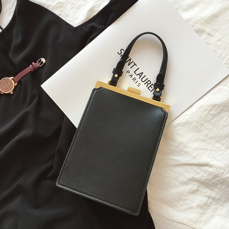 Simple Mini Clip Bag