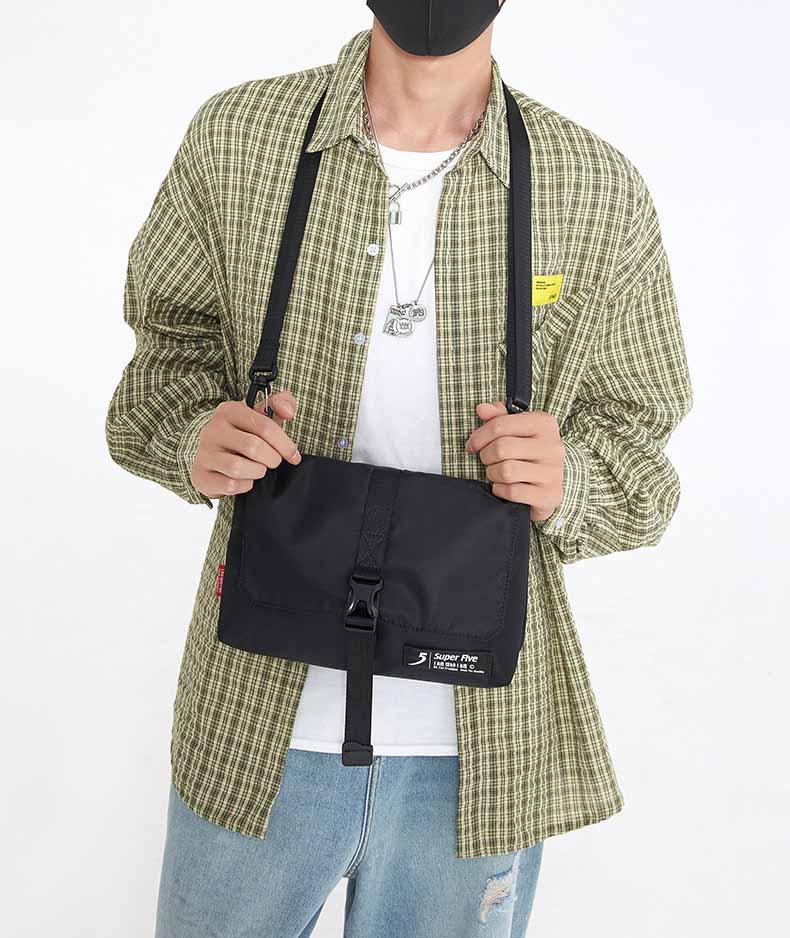Waterproof Large Capacity Outdoor Messenger Bag