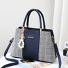 Pearl Pendant Handbag Sweet Lady Stitching One-Shoulder Messenger Bag