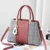 Pearl Pendant Handbag Sweet Lady Stitching One-Shoulder Messenger Bag