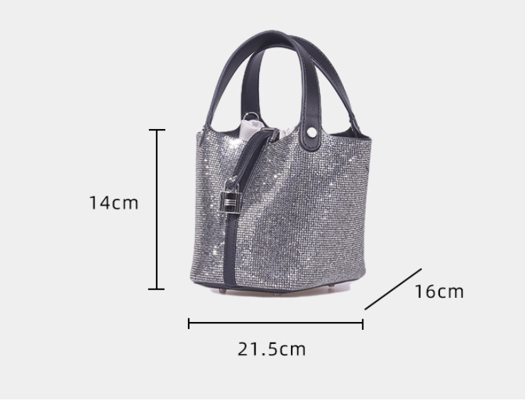 Female Summer With Drill Bucket Bag Niche Design