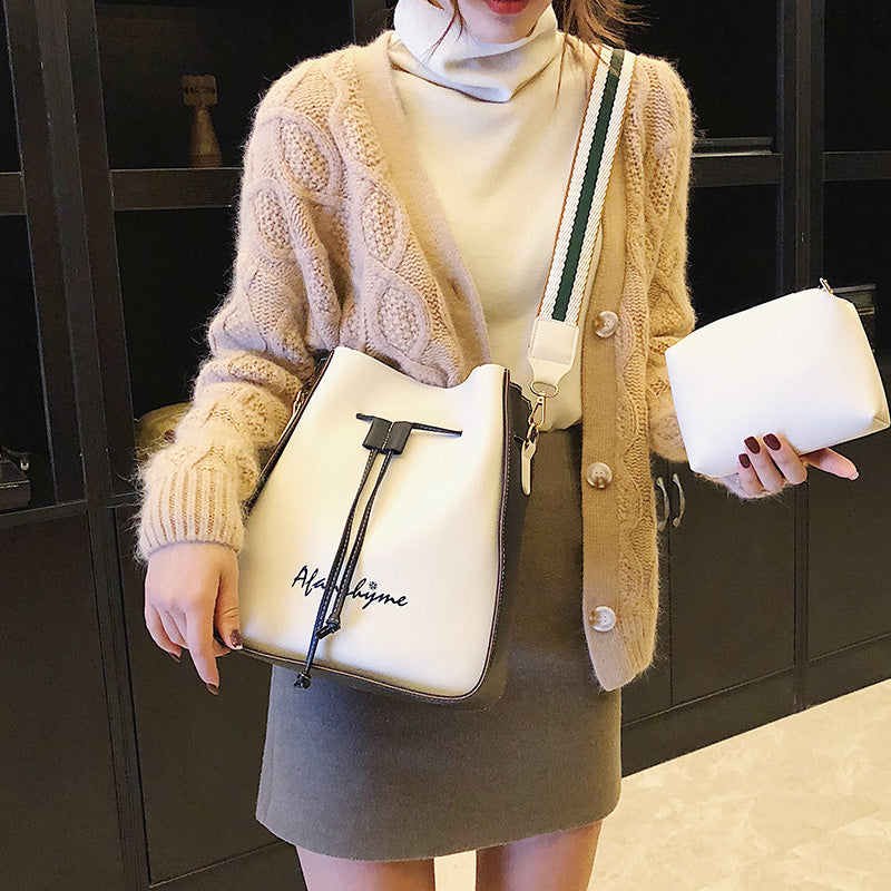 Student Bucket Bag All-match One-shoulder Messenger Bag