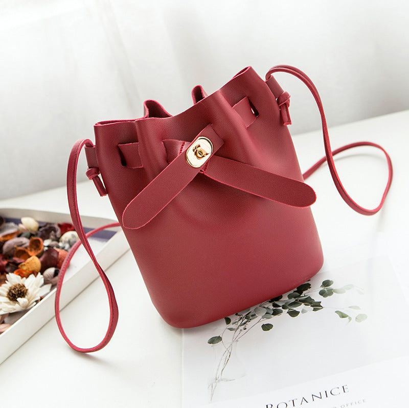 Trendy One Shoulder Messenger Bucket Mobile Phone