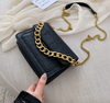 One-shoulder fashion chain portable small square bag