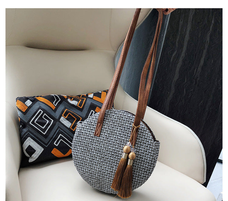 Straw handbag