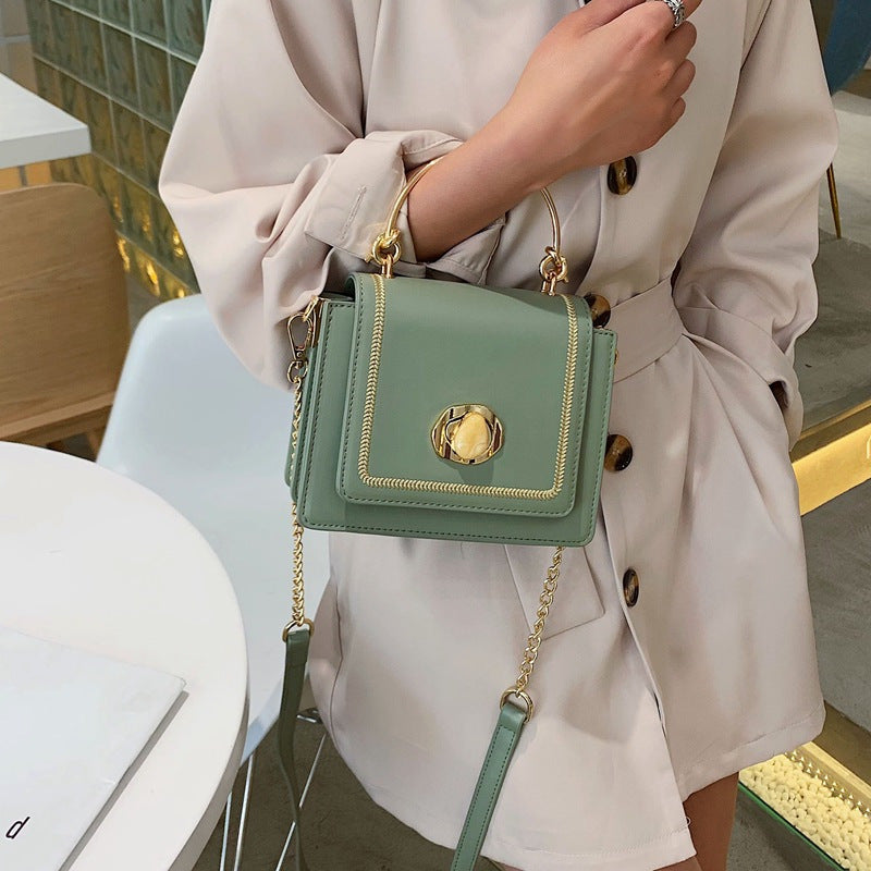 Chain texture shoulder messenger bag
