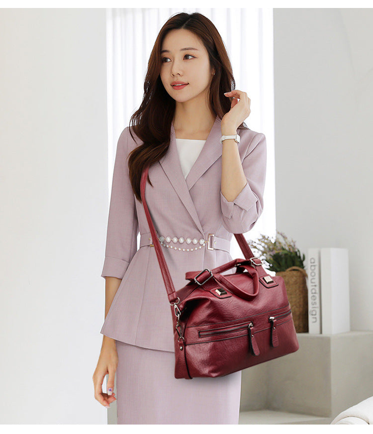 Simple Soft Leather Portable Casual One-shoulder Messenger Bag