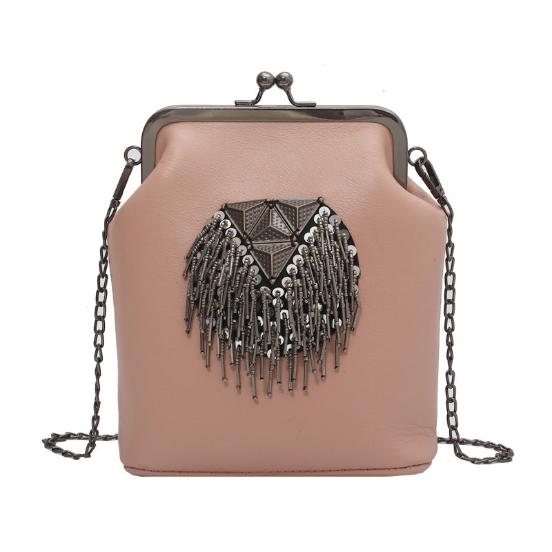 Chain Shell Crossbody Bag Harajuku Ethnic Style Metal Tassel