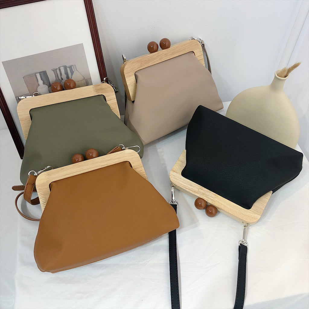 Soft Leather Assembling Wooden Clip Clutch Handbag