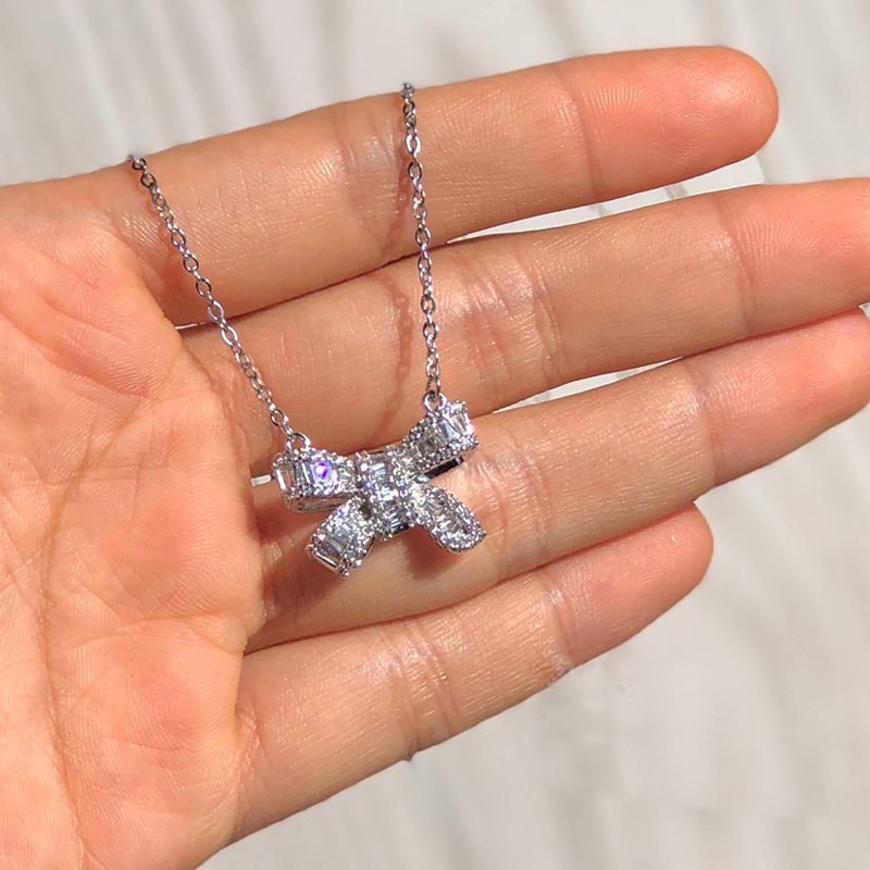Women Fashion Simple Copper Diamond Zircon Bow Necklace