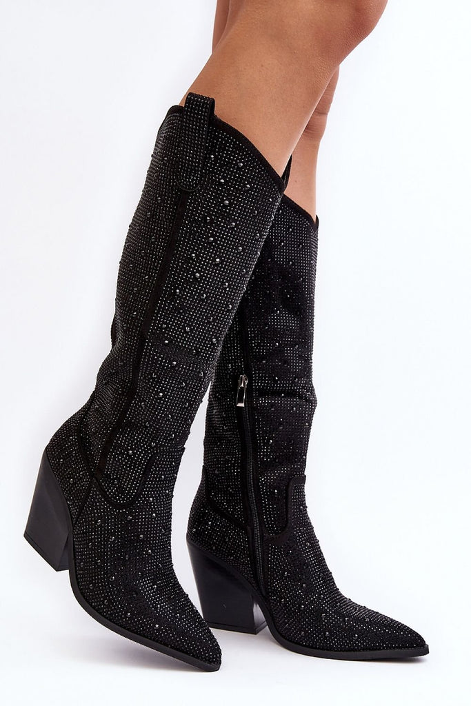 Heel boots Step in style