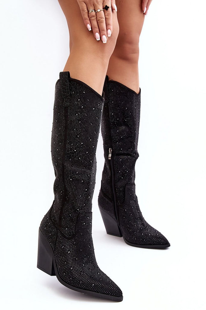 Heel boots Step in style