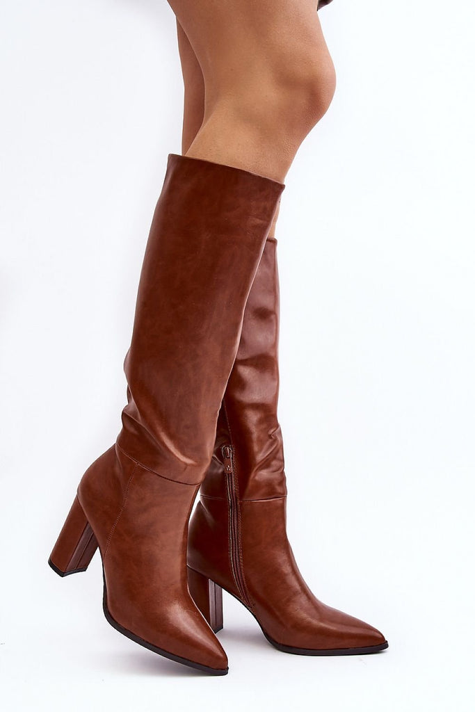 Heel boots Step in style